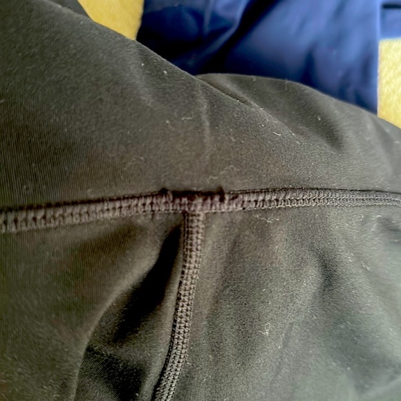 Fabletics PureLuxe High-Waisted Maternity 7/8 Legging - 2 pairs - Picture 3 of 4